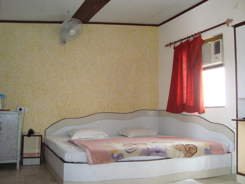 Hotel Dawat Palace Agra  Rom bilde