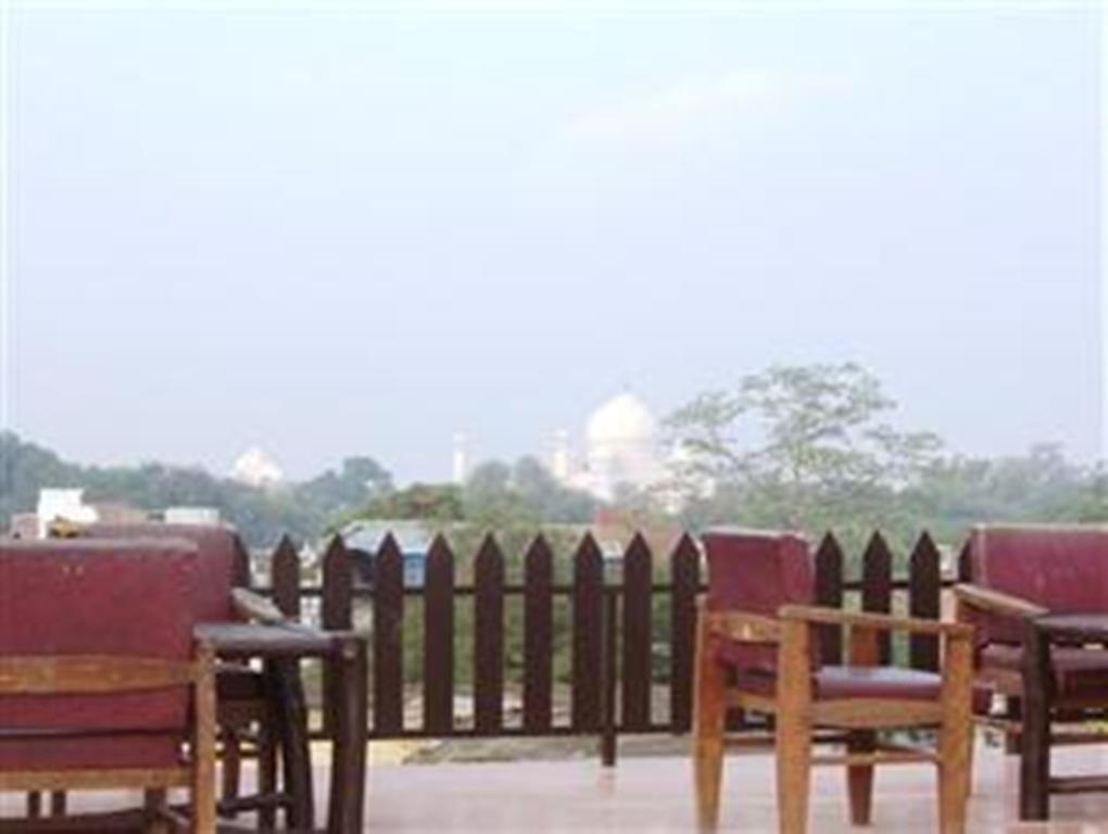 Hotel Dawat Palace Agra  Eksteriør bilde
