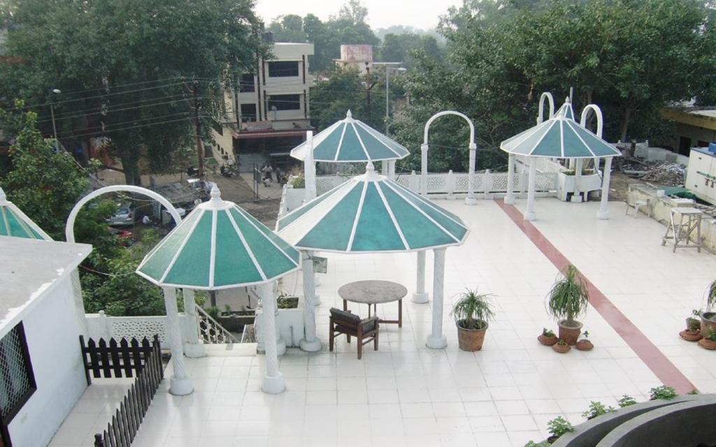 Hotel Dawat Palace Agra  Eksteriør bilde